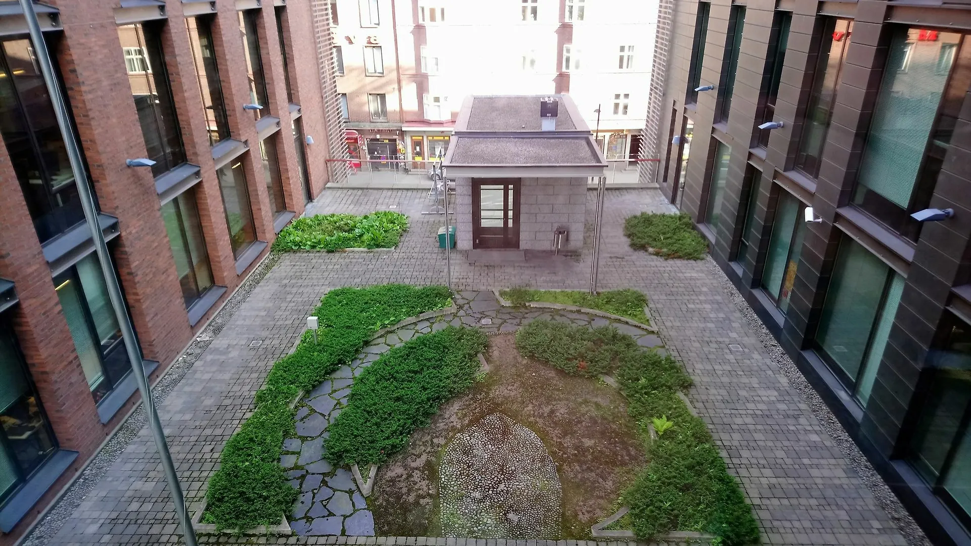 Suberb Location With Silence Apartment Helsinki Finland